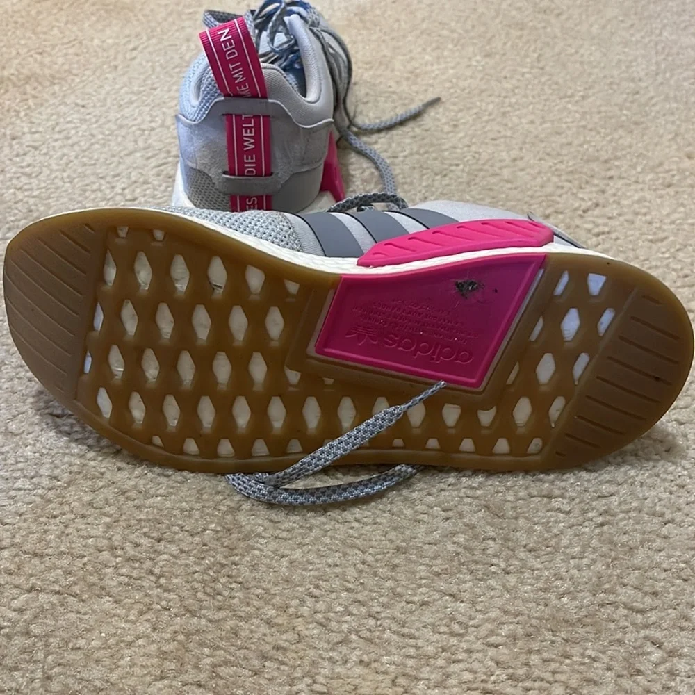 Adidas shoes - Picture 5 of 5